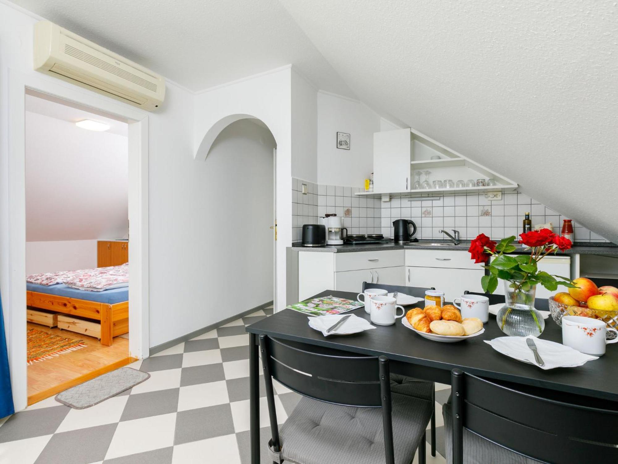Apartment Gerania By Interhome Balatonfüred Exteriör bild